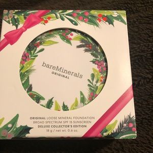 Bare minerals foundation